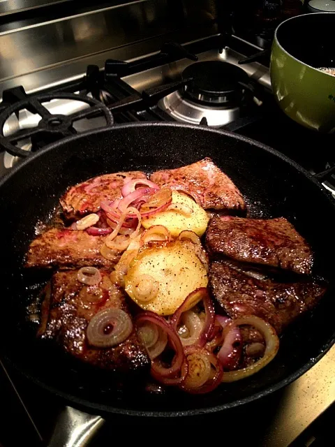 Liver with apples and onion|wallさん