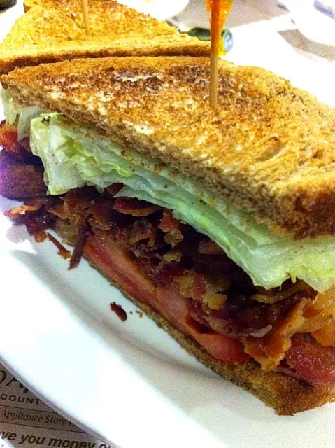 Blt sandwich with mayo on the side|kayoさん