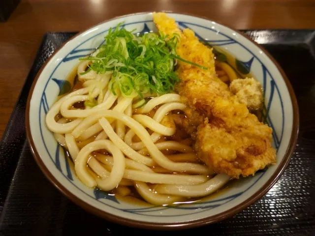 ぶっかけうどん + かしわ天を頂きました。( 丸亀製麺所 さいたま市 )|momongatomoさん