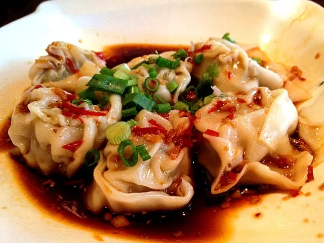 pork wanton chili oil|willzさん