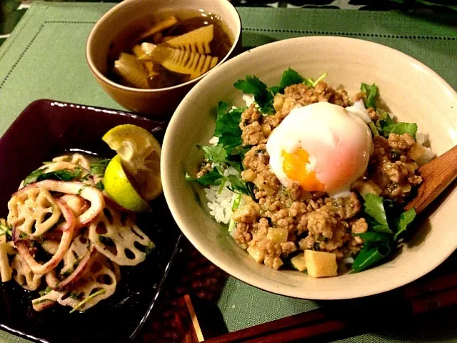 肉みそ丼＆かぼすのセビチェ＆竹の子のおすまし|romieさん