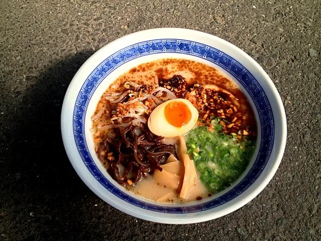 Snapdishの料理写真:熊本ラーメン  まるうま|けーぞさん