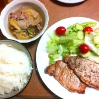 Snapdishの料理写真:豚のステーキ＆白菜と豚肉の煮物|優一さん