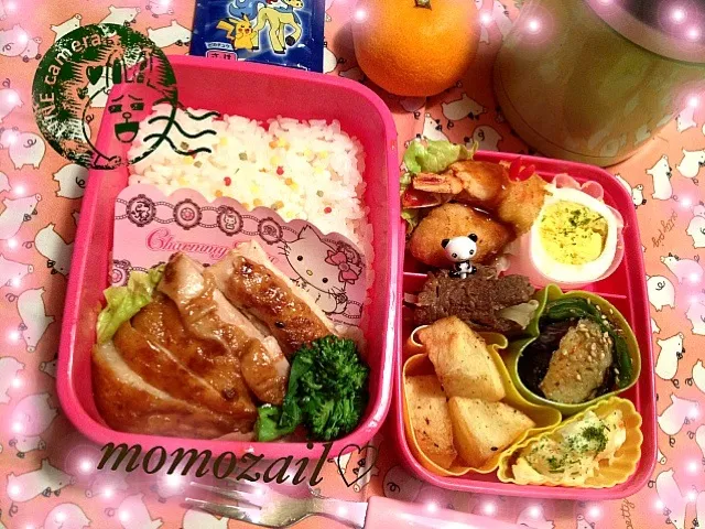 Snapdishの料理写真:中１娘の塾お弁当♡生姜プラスのタンドリーチキン他…|けいちゃん（ももザィル）さん