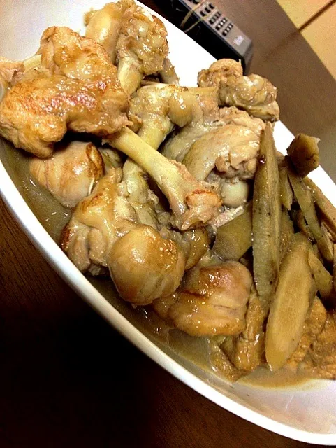 チューリップ、厚揚げ、牛蒡の煮物|本田さん