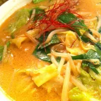 豚モツラーメン！うま！|tsさん