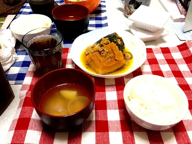 Snapdishの料理写真:かぼちゃの煮付け|しんむらりかさん