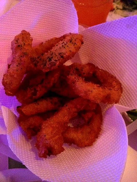 Snapdishの料理写真:Onion ring@AO cafe w/my friendsss|Dezza Tsuchiyaさん