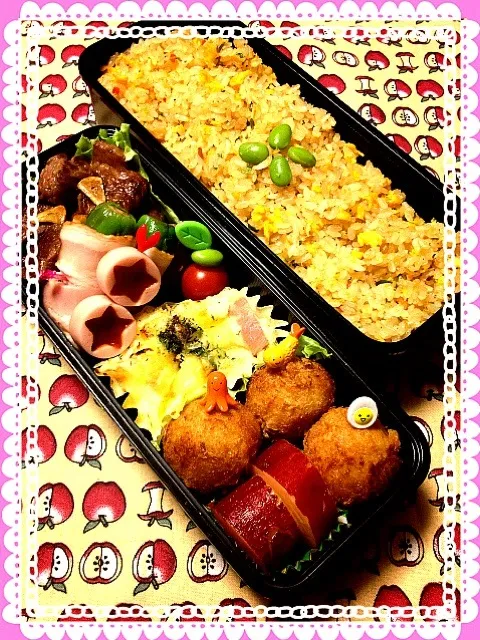 Snapdishの料理写真:炒飯＆サイコロステーキ弁当(11/7)|まさまささん