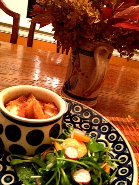 roasted tomato soup, homemade croutons, farmer market salad|Matthew Cashenさん