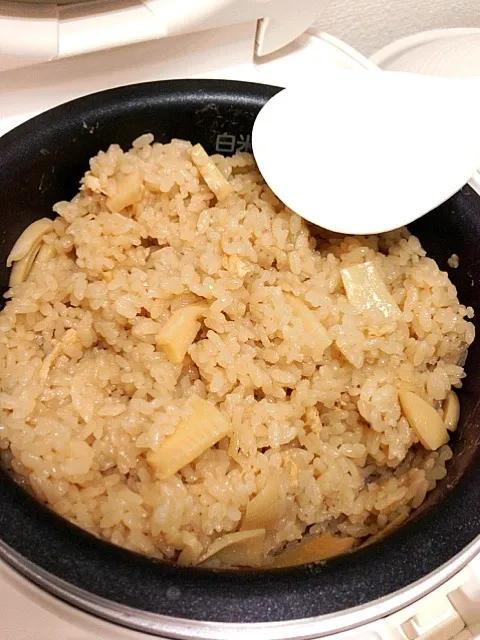 Snapdishの料理写真:たけのこご飯|ゆさん