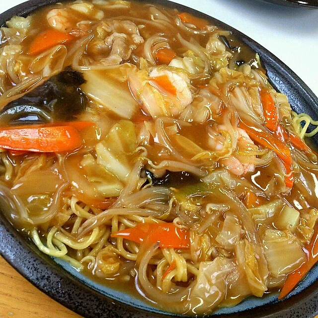 五目あんかけ焼きそば|ひでぞーさん