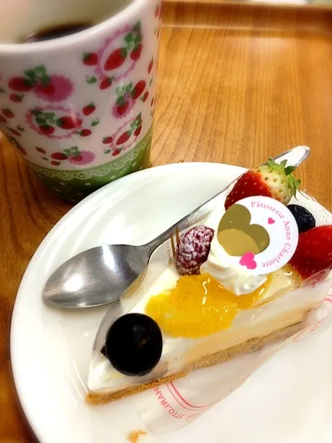 お誕生日ケーキ|ゆなひなさん