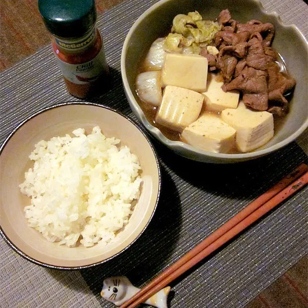 日本米のご飯に肉豆腐 🐮|Keiさん