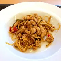 Chicken chow mein|Lester Cheungさん