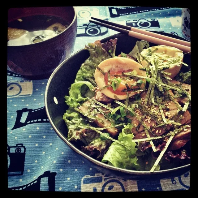 チャーシュー丼|たちばなさん