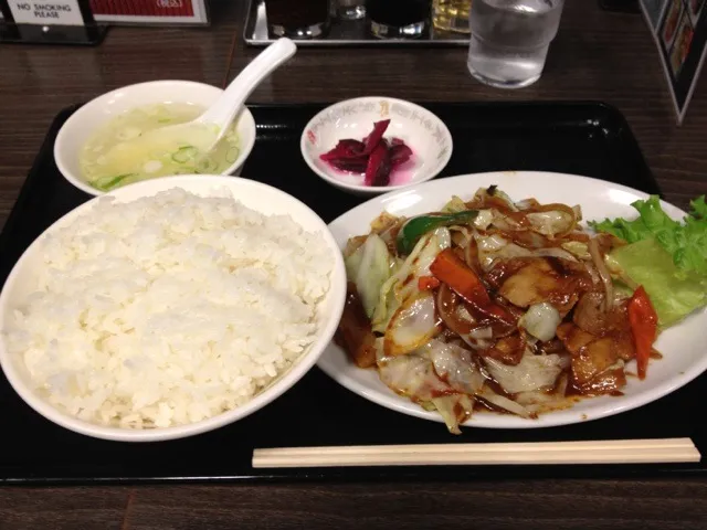 Snapdishの料理写真:回鍋肉定食|ひろさん