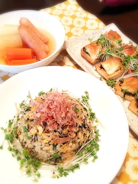 ひじき醤油麹チャーハン★＆厚揚げの塩昆布チーズ焼き★＆ポトフ★|志織さん