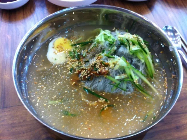 Snapdishの料理写真:🇰🇷韓国冷麺|なおきさん