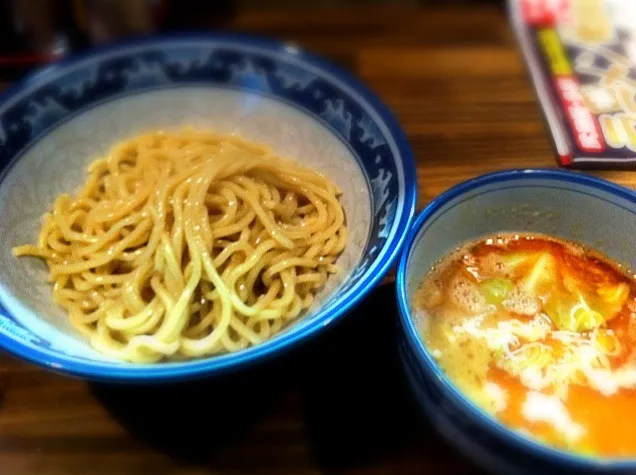 樽座の海老味噌つけ麺|めーめさん