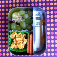 Quick and easy preschool bento|Kendra Petersonさん