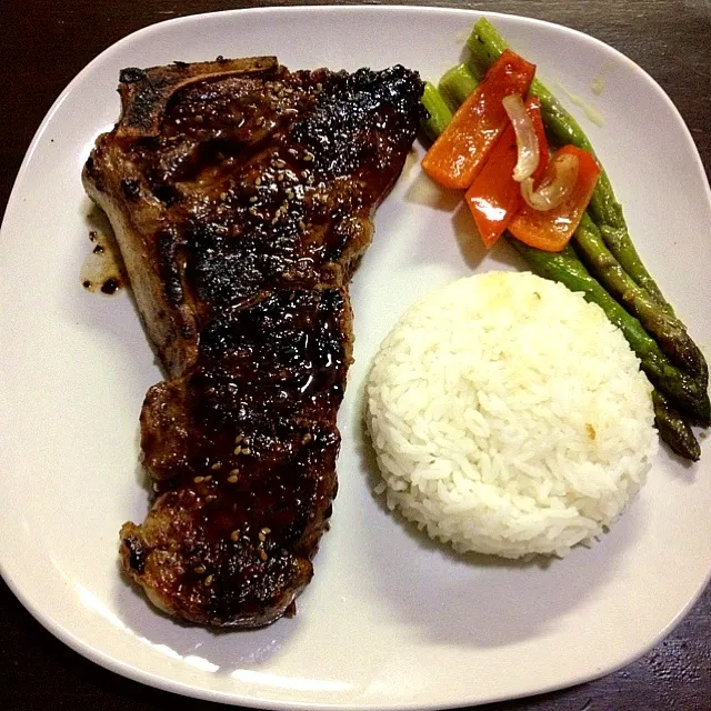 T-bone steak in Teriyaki Sauce by MasterChef Dave Sims|rie simsさん