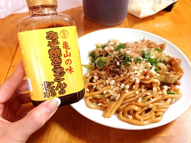 ケンミンショーで話題の亀山味噌うどん|ちびさん