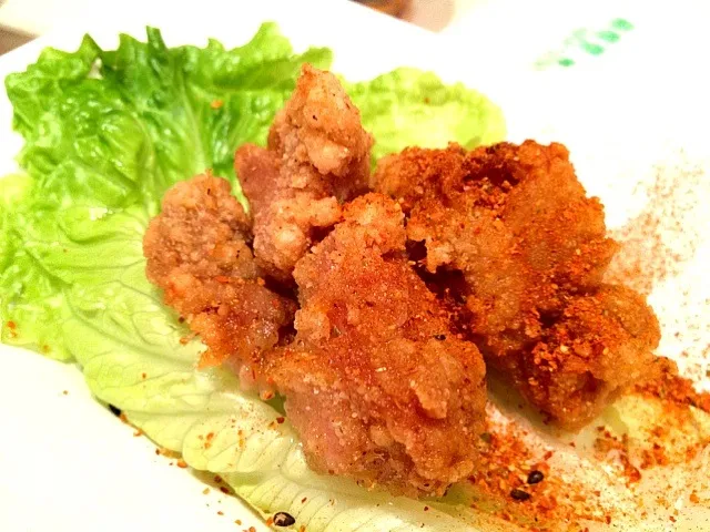 一口鹽酥雞 Bite Sized Crispy & Salted Chicken|edward chengさん