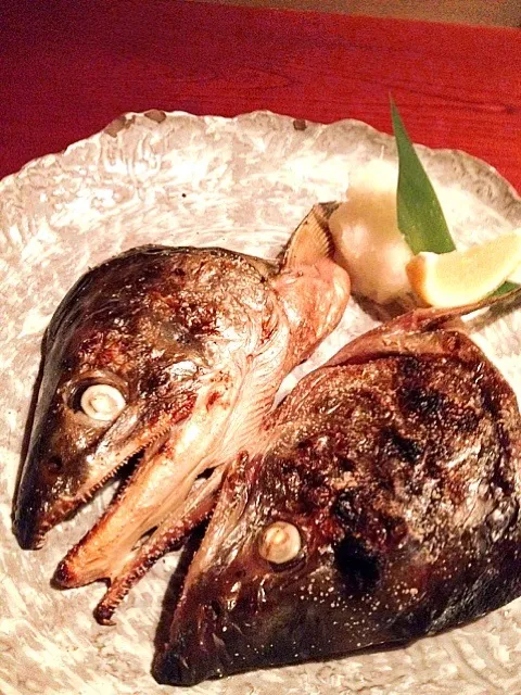 鮭のカマ焼き🐟|ちーねーさん