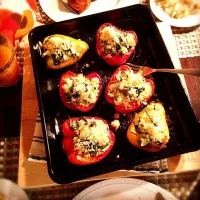 Snapdishの料理写真:パプリカのロースト Stuffed Roasted Red Peppers