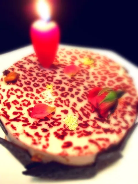 Snapdishの料理写真:Birth Day cake ♡ charmants rose|Turbeeさん