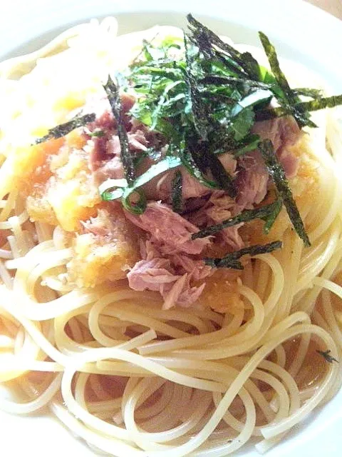 Snapdishの料理写真:ツナおろしパスタ|MAPITEEさん