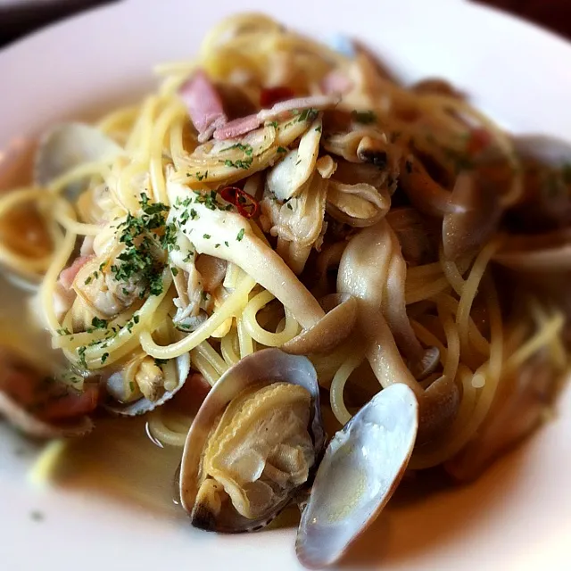 友ランチ〜アサリきのこパスタ|まーままさん