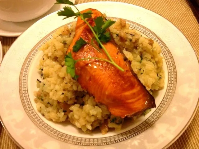 Chicken n mushroom risotto served with salmon|Tanaka Himiさん