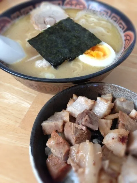 ラーメンとチャーシュー丼|dekihi212さん