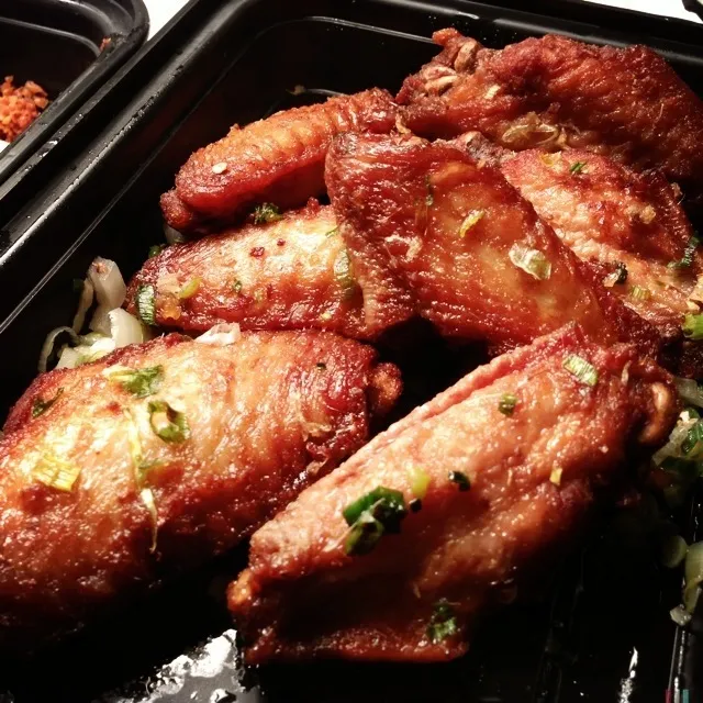 Salt & Pepper Chicken Wings|stephanie mizuhaさん