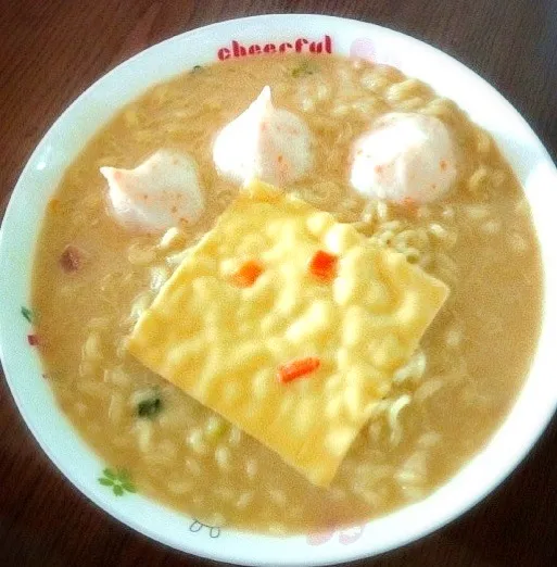 Cheese instant noodle🍜😍|PeonyYanさん