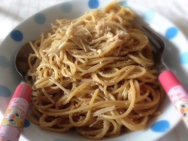 えのきとたらこのバター醤油スパゲッティ|みゆさん