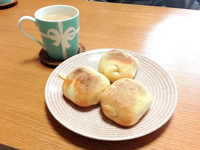 ハムとチーズのロールパン|こったんさん