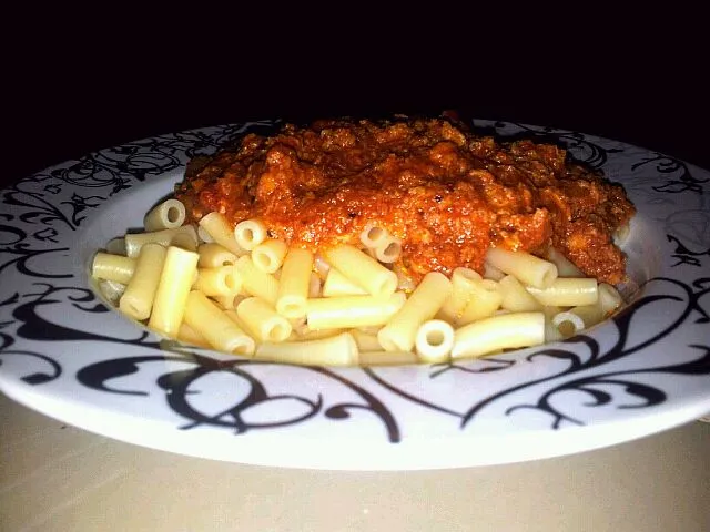 Malaysian Spicy Macaroni bolognese|Azlina Ahmadさん