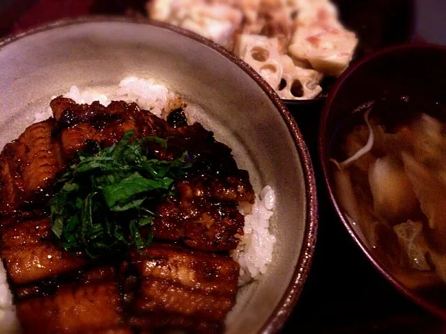 うな丼、里芋とレンコンのマヨサラダ、吸い物|ちぃさん