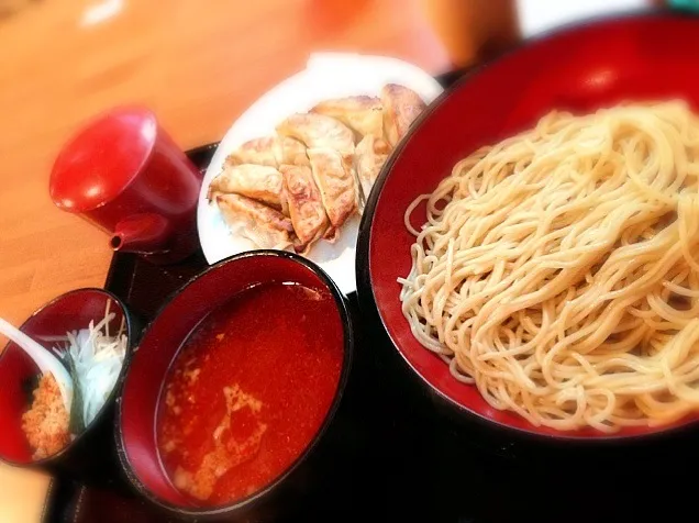 Snapdishの料理写真:酸辣味噌つけ麺@久里浜・イツワ製麺所食堂|らーめん好き！さん