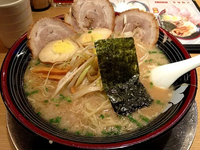 招牌東京猪骨拉麺|nakasyさん