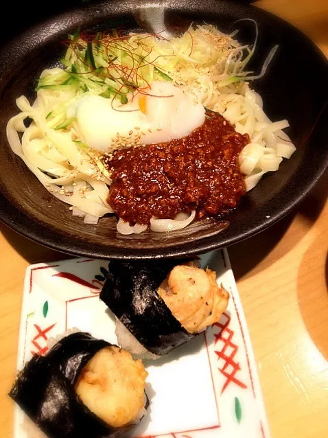 Snapdishの料理写真:肉味噌温玉のせきしめん@名古屋|ティノさん