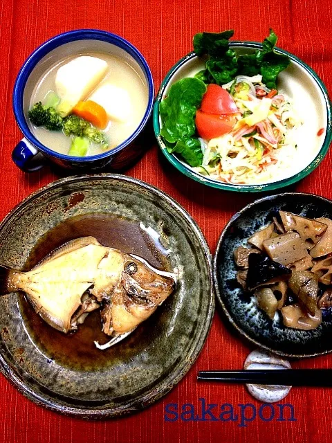 夕ご飯（カワハギ煮つけ・蕪の豆乳スープ・筑前煮・春雨サラダ）|さかぽんさん