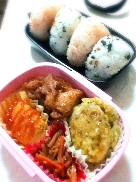 Snapdishの料理写真:おれの弁当(今日は寝坊^^;)|ずいさん