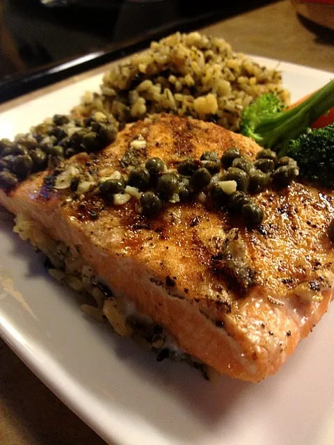 Grilled Salmon with Capers|charlesさん