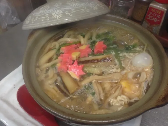 Snapdishの料理写真:鴨南蛮DE鍋焼きうどん|ゆっきーさん