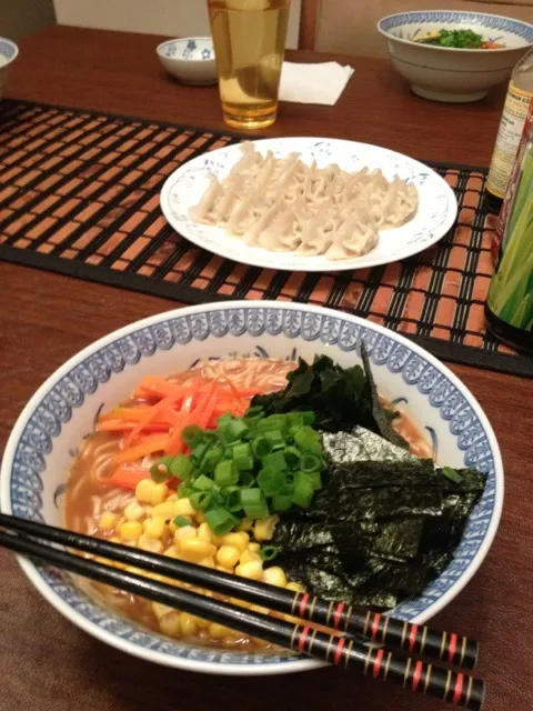 Snapdishの料理写真:Ramen and Steamed Gyoza|Lee Annさん