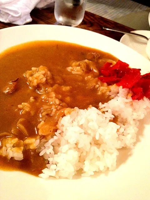 カフェでカレー|なつきさん